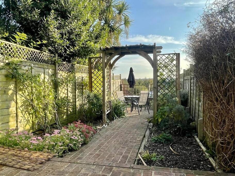 Quaint Cottage In The Heart Of Arundel Exteriér fotografie